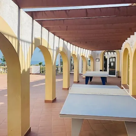 Imperial Park - Mit Panoramablick Und Schoener Terrasse