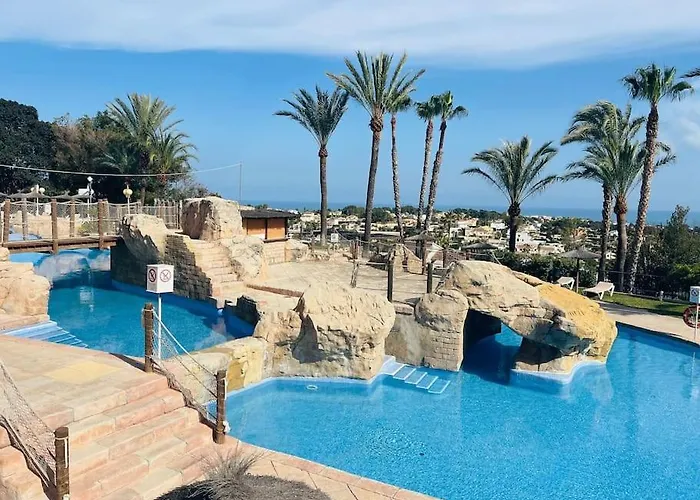 Imperial Park - Mit Panoramablick Und Schoener Terrasse *