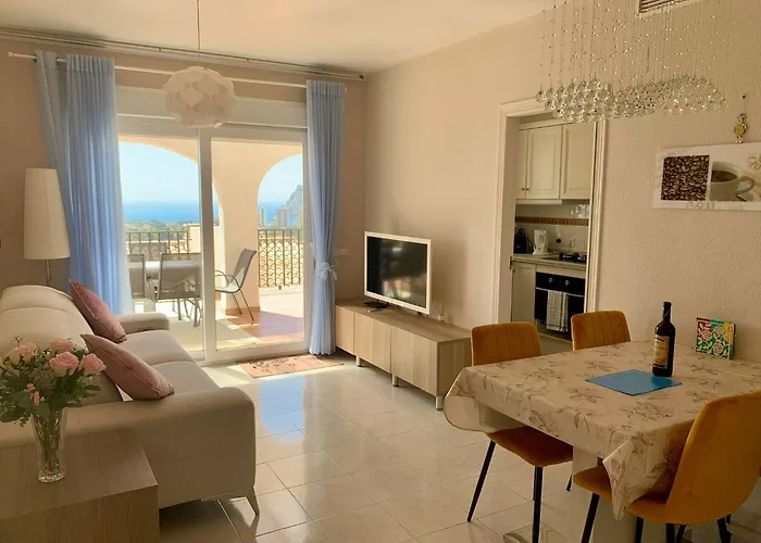 Imperial Park - Mit Panoramablick Und Schöner Terrasse *